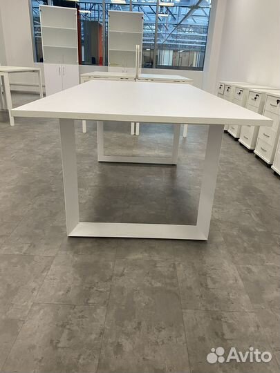 Офисная мебель комплект в отличном состоянии