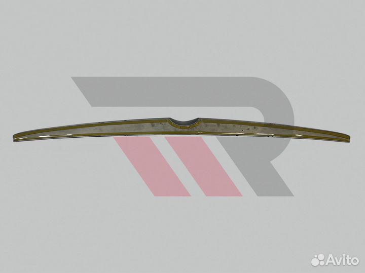 Спойлер Под стекло Lexus GX470 Серебро