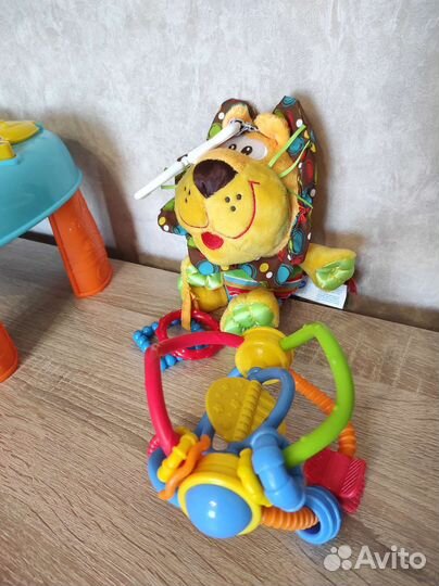 Развивающие игрушки