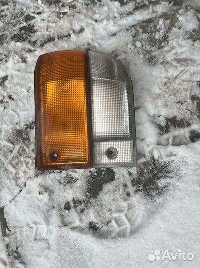 Габарит левый поворотник хендай портер