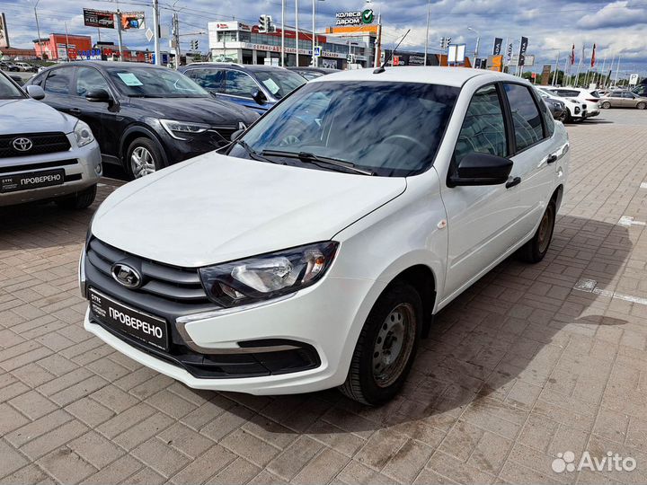 LADA Granta 1.6 МТ, 2021, 32 611 км