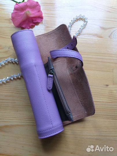 Пенал новый из натуральной кожи лавандового цвета