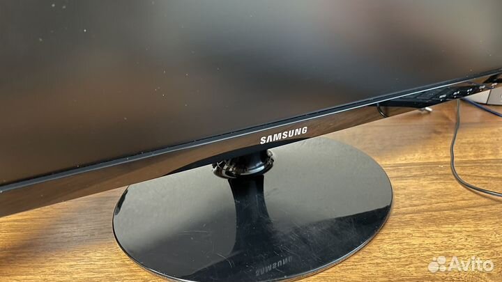 Монитор Samsung SD24D330H