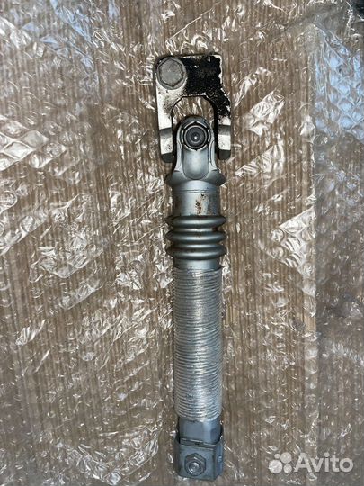 Рулевой карданчик Мерседес w207 w212