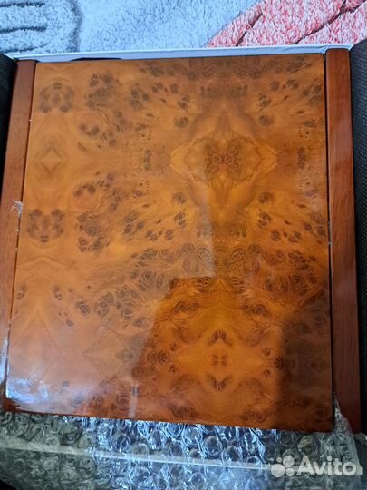 Монета медаль редкая, серебро. 1 килограмм