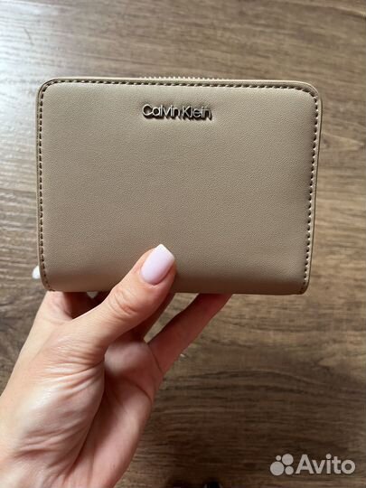Кошелек женский новый Calvin Klein