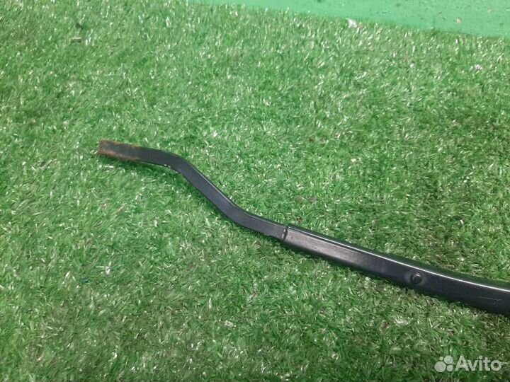 Поводок стеклоочистителя правый KIA Sportage 3 (S