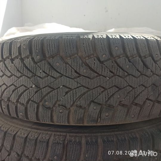 Formula Ice 195/65 R15