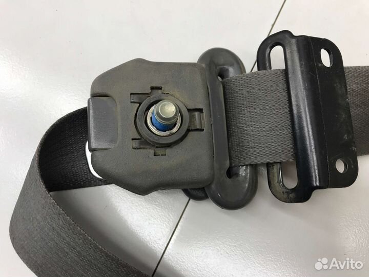 Ремень безопасности п/л Mazda 626 GF 2001