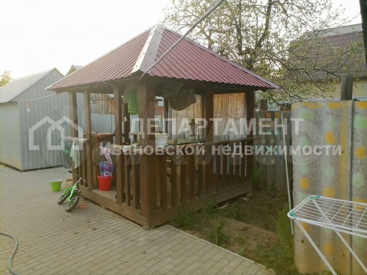 Дом 42 м² на участке 6 сот.