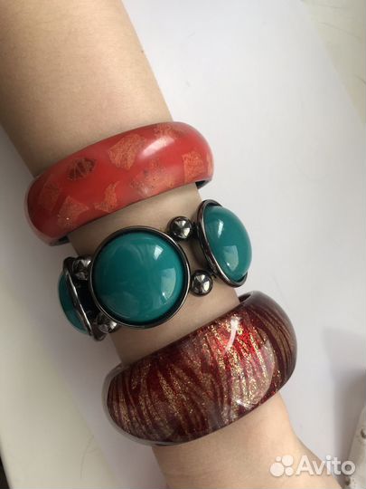 Браслеты разные