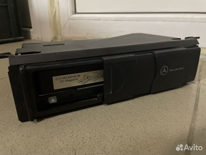 CD чейнджер Mercedes W203