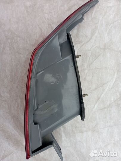 Продаю задний левый фонарь. На Хонду Аккорд7