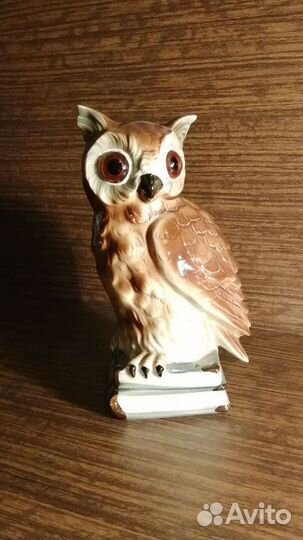 Статуэтка Сова с книгами