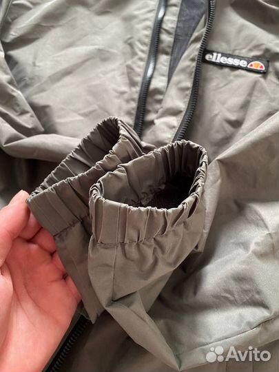 Ветровка ellesse