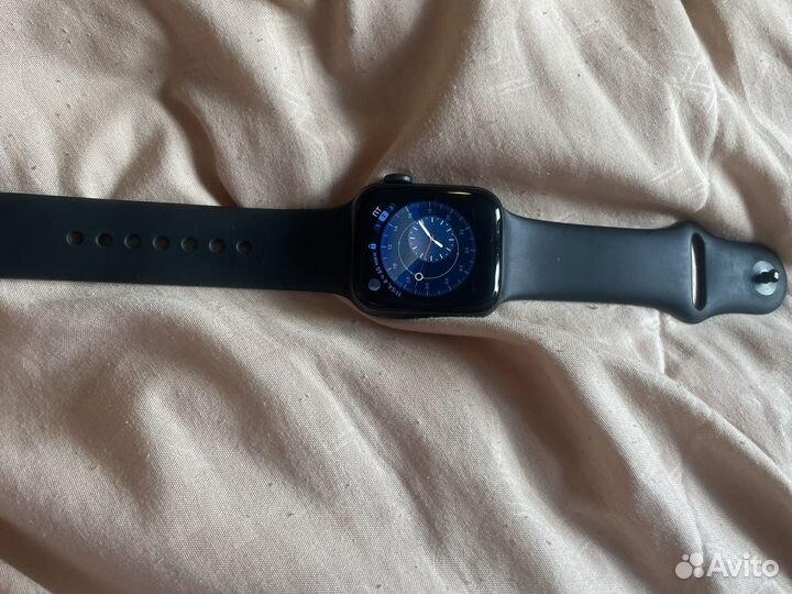 Apple watch series 5 40mm