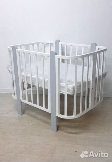 Кроватка детская 