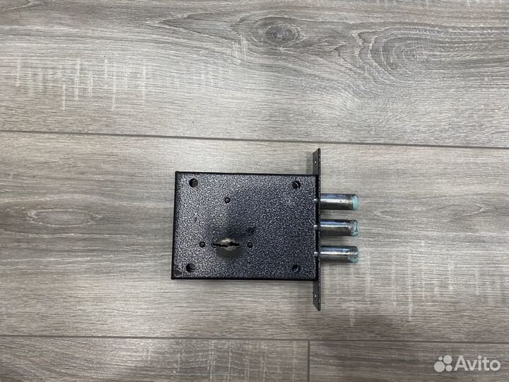 Дверной замок Цербер ск -675