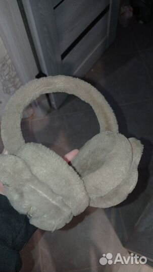 Меховые наушники