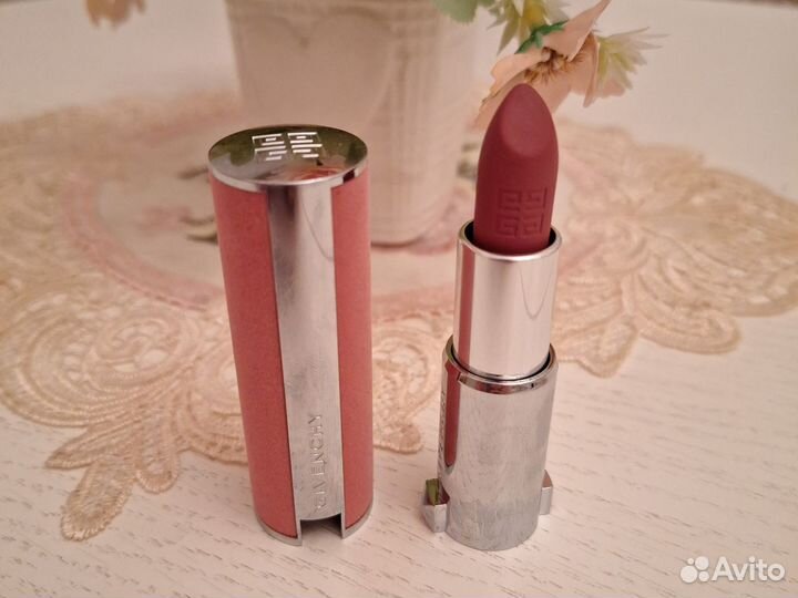 Губная помада Givenchy