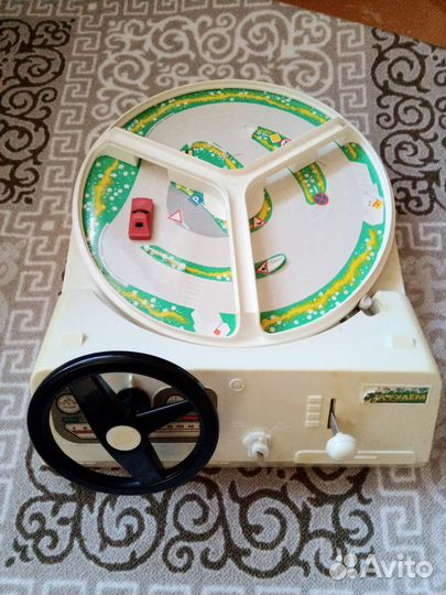 Детская игра.за рулём