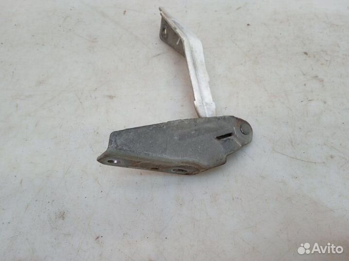 Петля капота левая Ford Focus 1 1.6 2001