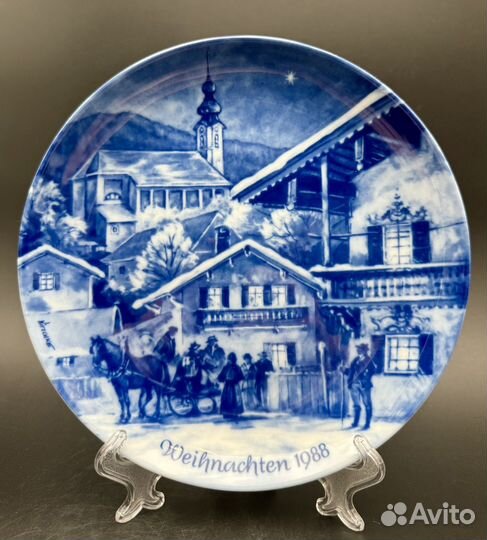 Коллекционная фарфоровая тарелка Berlin Design