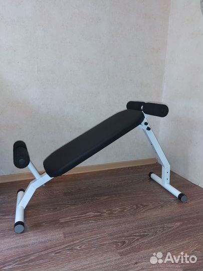 Спортивная скамья для пресса и гиперэкстензии