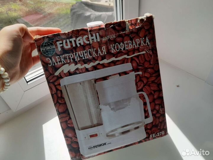 Электрическая кофеварка с дефектами