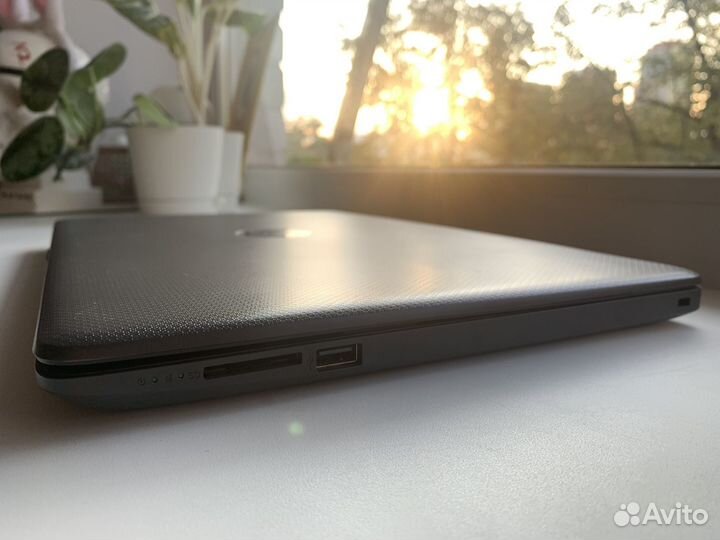 Ноутбук HP 250 G7