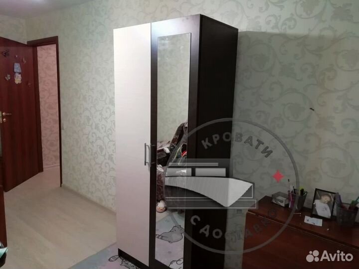 Шкаф распашной