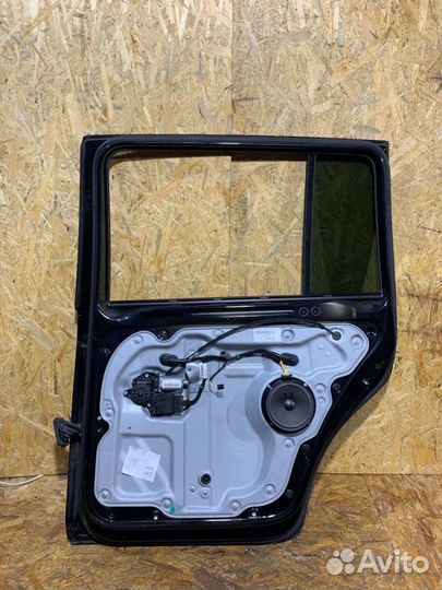 Дверь задняя правая Volkswagen Touran 2010-2015