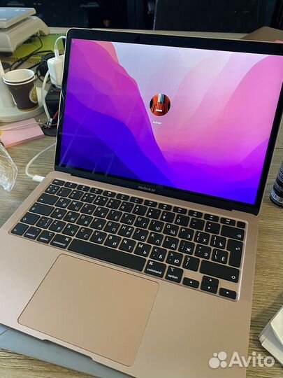 Macbook Air 13 2020 i3