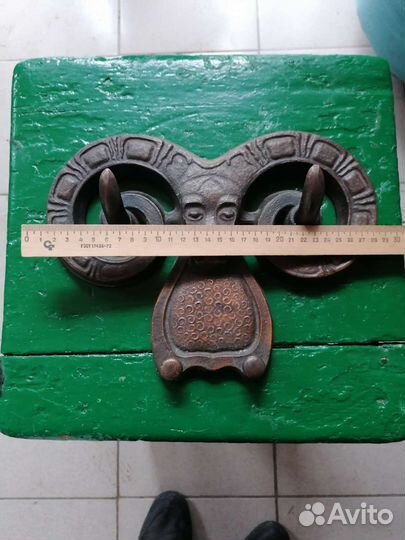 Винтажная вешалка