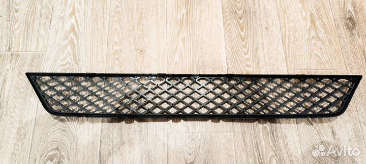 Решетка в капот Mercedes-Benz V -Class W639