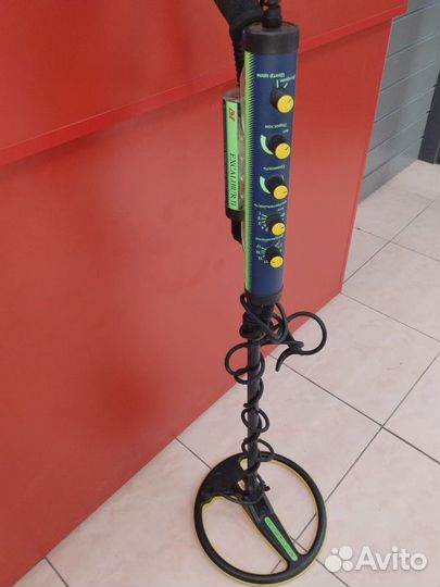 Металлоискатель Excalibur 2