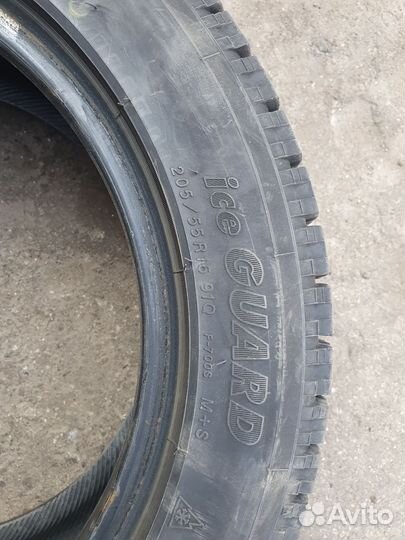 Yokohama IceGuard Stud IG65 205/55 R16
