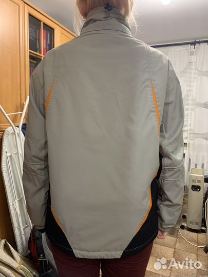 Горнолыжная/сноубордическая куртка