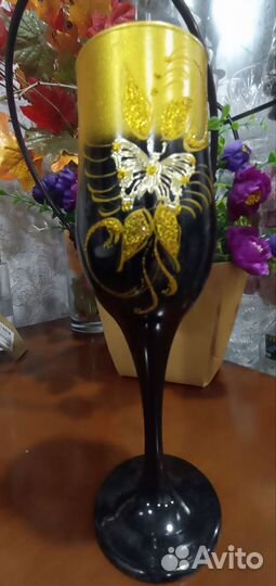 Набор бокалов и рюмок