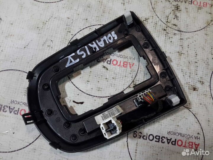 Накладка кпп Hyundai Solaris 1