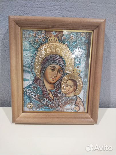 Икона с мощевиком. Богородица. 