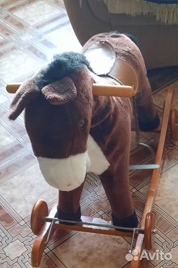 Детская лошадка качалка