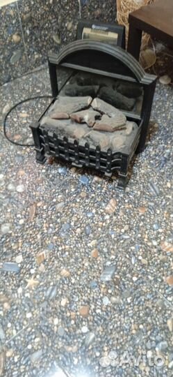 Электрокамин с эффектом пламени