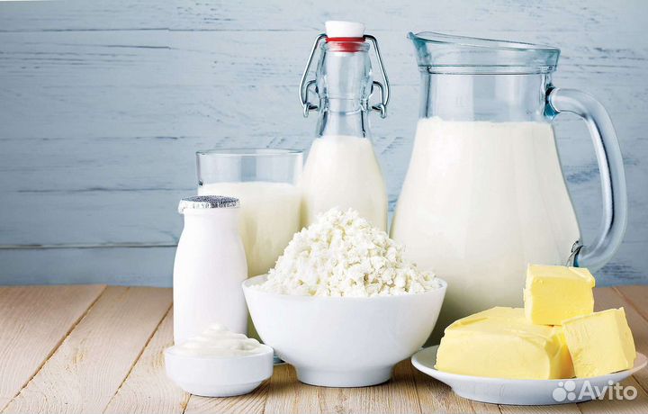 Молочные продукты.Молоко,зернистый творог,масло
