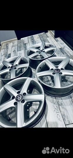 Колеса на Volkswagen R17 Гольф Джета оригинал