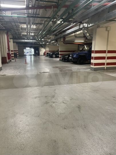 Машиноместо, 15 м²