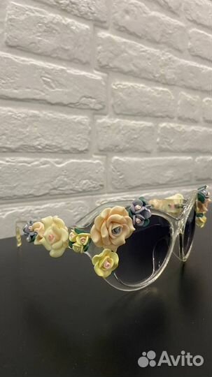 Солнцезащитные очки