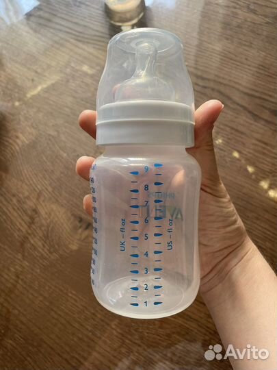 Бутылочка avent новая антиколиковая