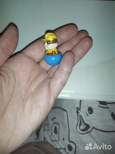 Киндер игрушка