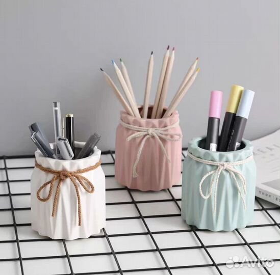 Декоративная ваза/горшок для цветка из гипса